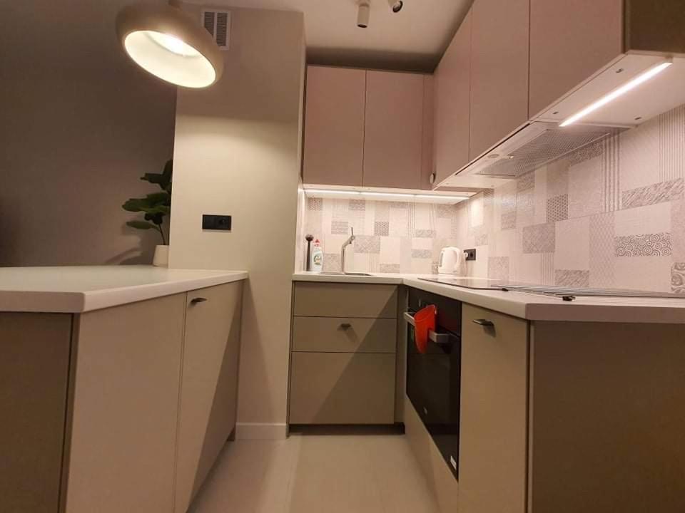 Mlociny Metro Apartment 3 바르샤바 외부 사진